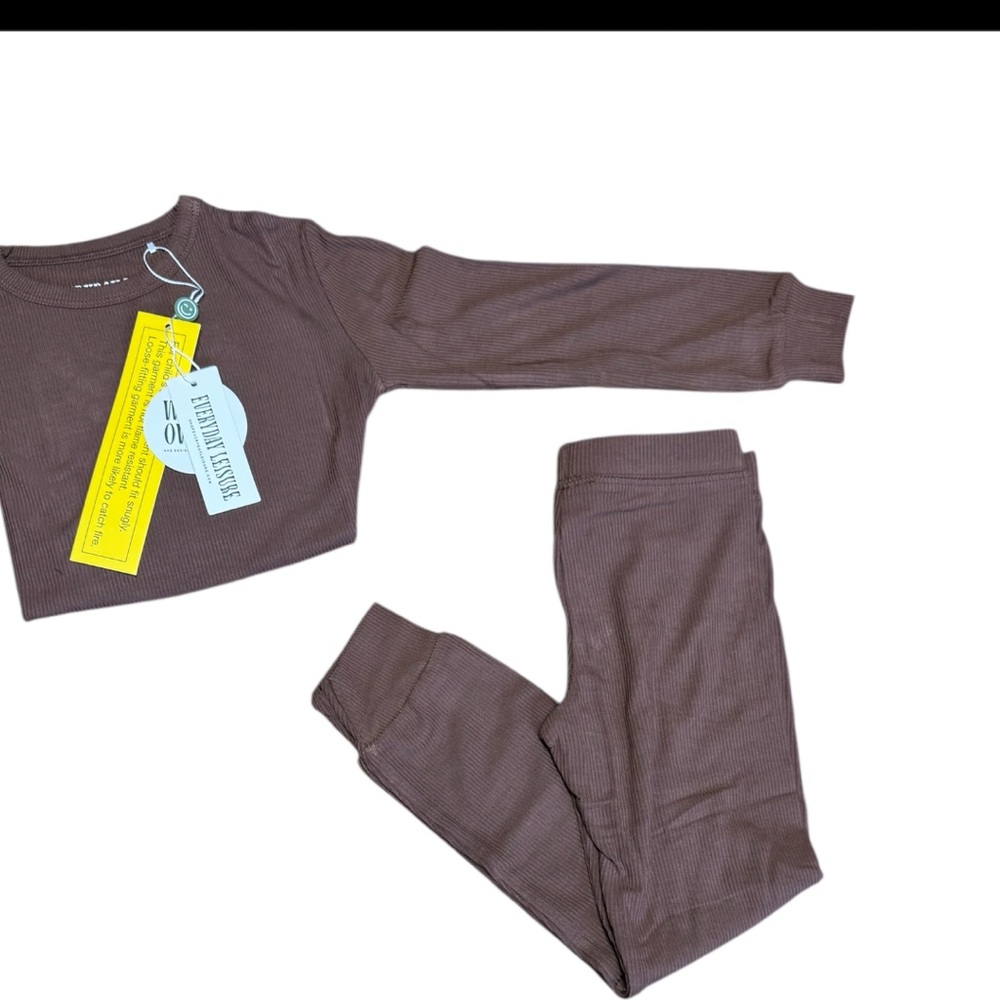 NWT Bamboo Ribbed Two Piece Long Sleeve Set Cowboy Coffee 2/3T